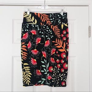 NWOT Floral LuLaRoe Cassie